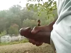 কিভাবে একটি গর্ত মাধ ...