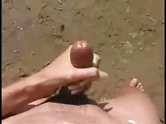 Daddy4k. বাবা এখনও ম ...