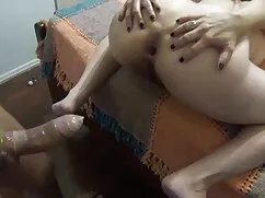 মেয়ে সমকামী, মেয়ে  ...